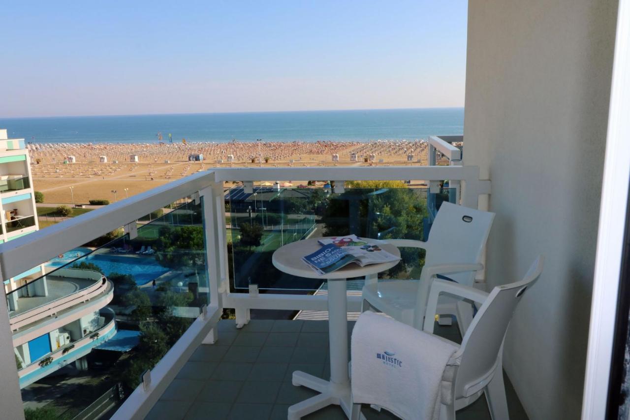 Majestic Beach Hotel & Wellness Bibione Exterior photo